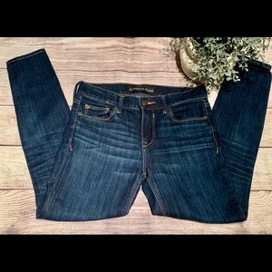 EXPRESS JEANS MID RISE DARK WASH DENIM JEGGINGS 2S